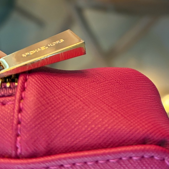 Michael Kors Belt Bag - Picture 8 of 9